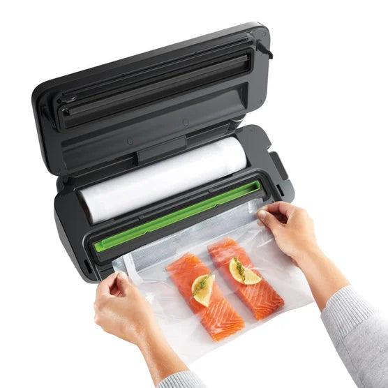 **🥩 Keep Food Fresh Longer — FoodSaver Vacuum Sealing System $80**