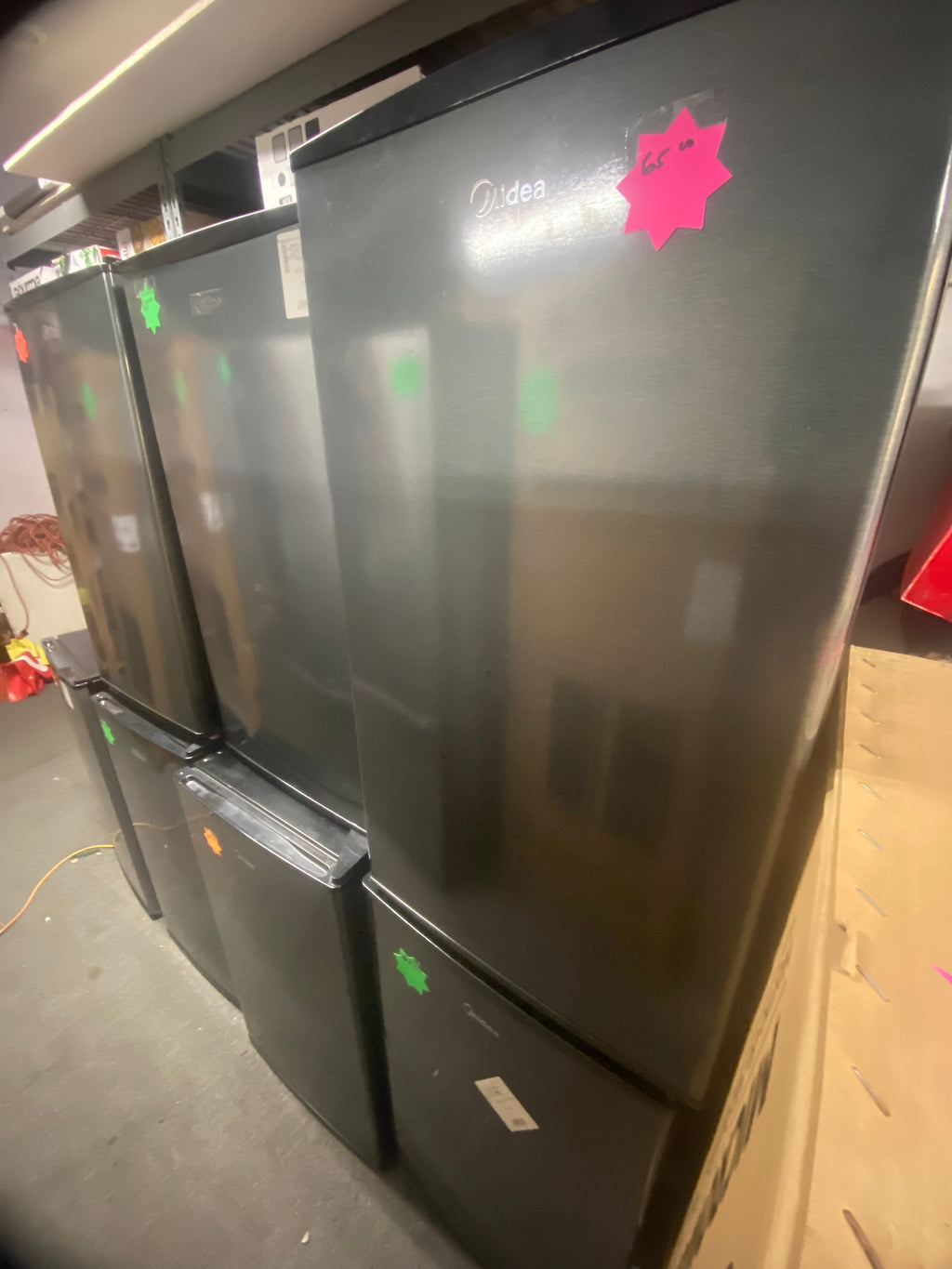 🧊 MIDEA 3.3 CU. FT. MINI FRIDGE — ONLY $65!