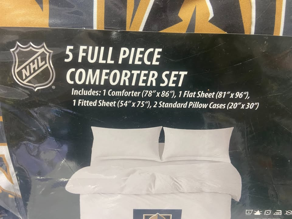**🏒 NHL Bedding Set – $40 Each! 🏒**