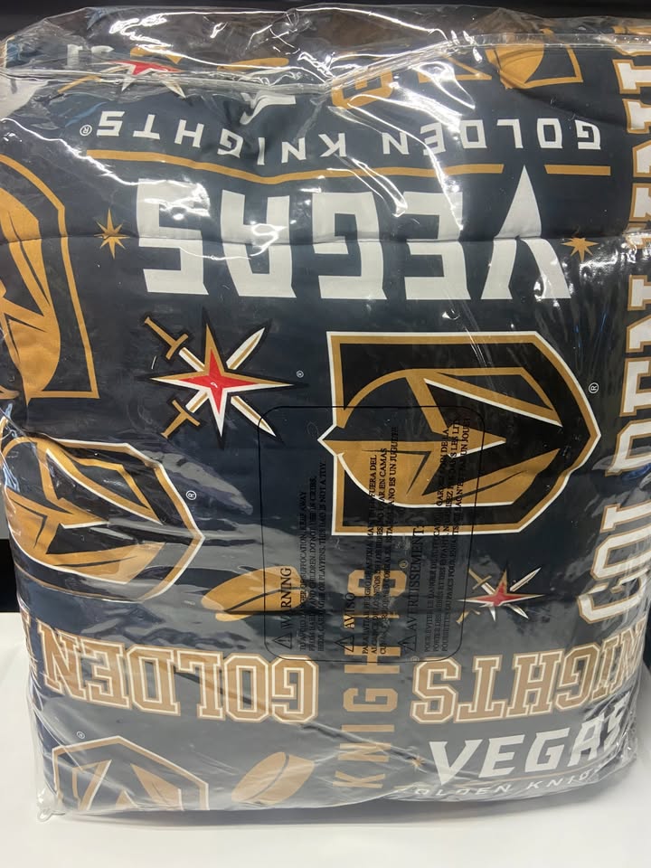 **🏒 NHL Bedding Set – $40 Each! 🏒**